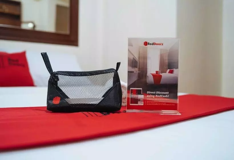 Majatalo Reddoorz @ Palanan Makati 2