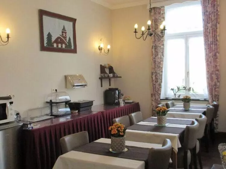 پانسیون Villa Esperanza