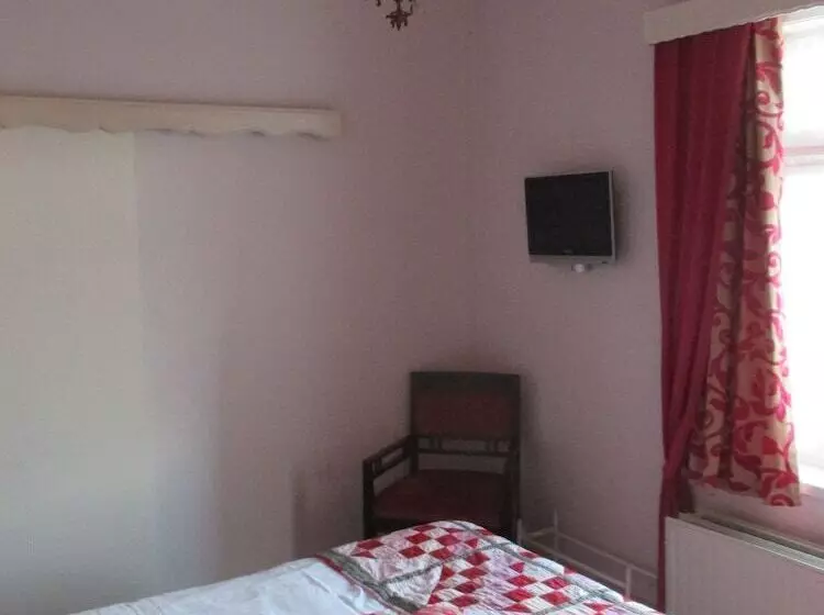 پانسیون Villa Esperanza