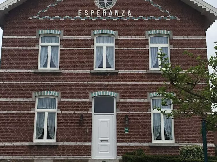 پانسیون Villa Esperanza