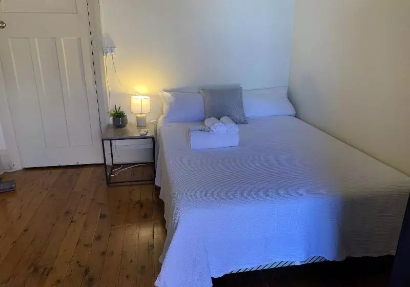 ユースホステル The Imperial Moree