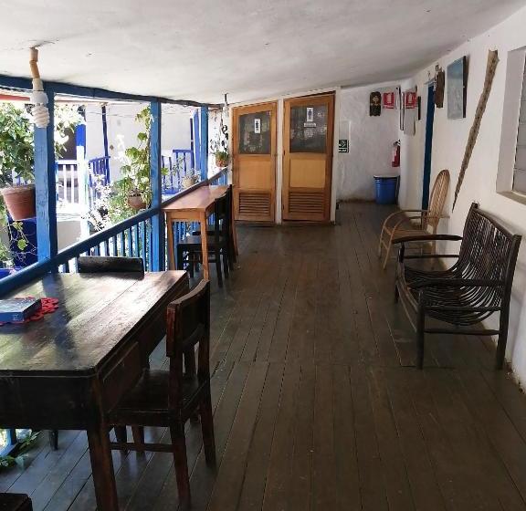 Hospedaje El Tambo B&b