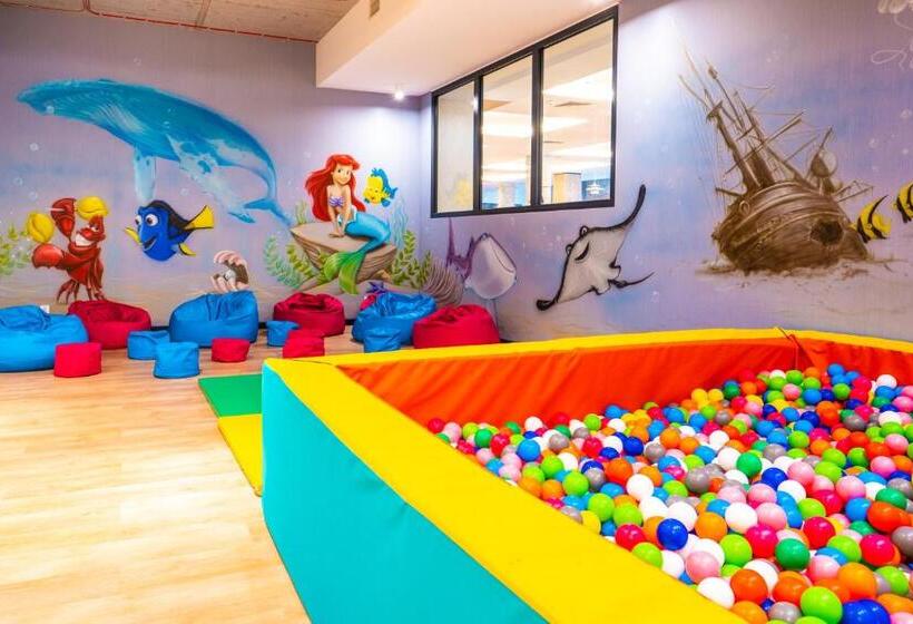 בית מלון כפרי AQUA RESORT BY BEL MARE MIEDZYZDROJE