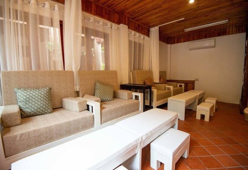 호텔 Jasmine Ville Guesthouse