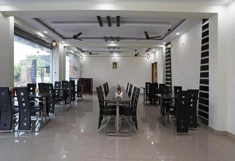 Hotel Kss Inn