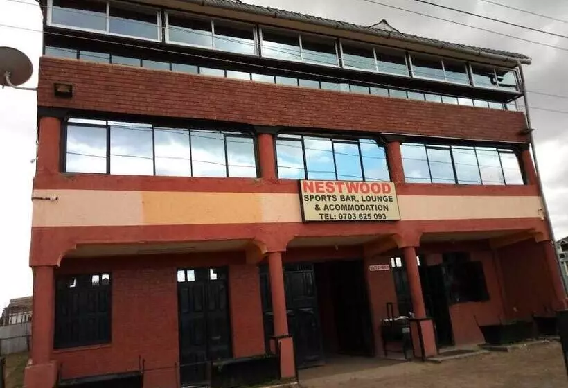 هتل Nestwood