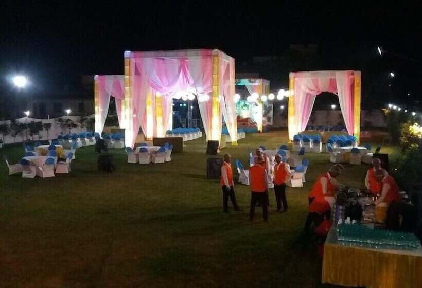 ホテル Padmini Palace