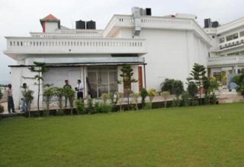 ホテル Padmini Palace