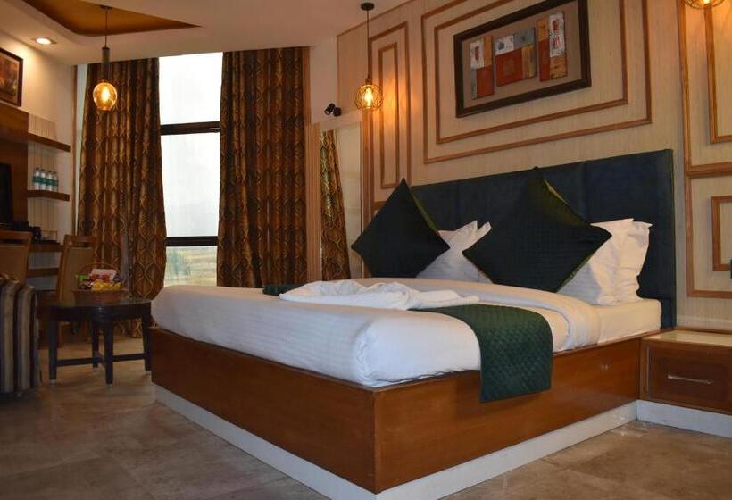 ホテル Padmini Palace