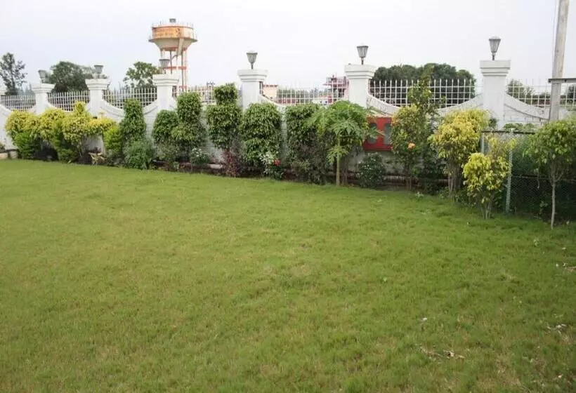 Hotel Padmini Palace