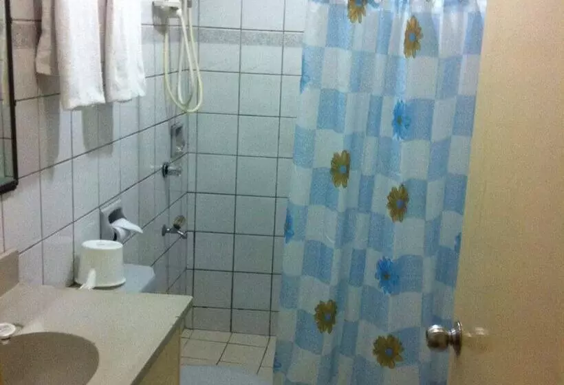 ホテル Reddoorz @ Tondaligan Beach