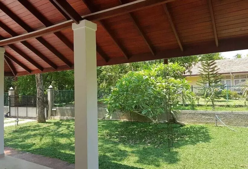 ペンション Araliya Cottage