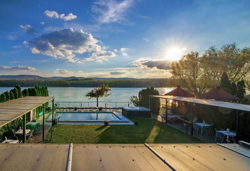 پانسیون Guest House Panorama Aqualux With Free Parking