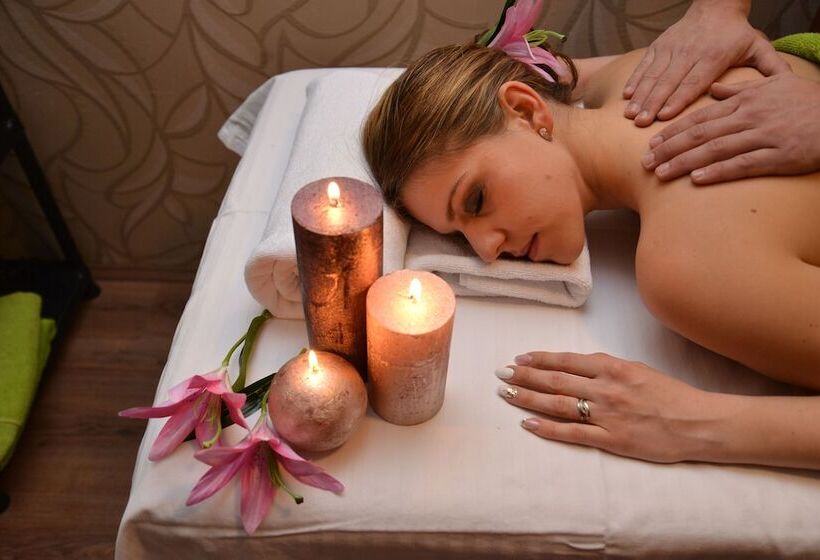 پانسیون Guest House Panorama Aqualux With Free Parking