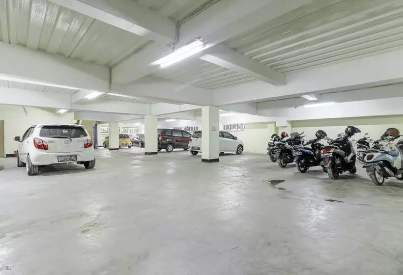 ペンション Reddoorz Near Rs Bhayangkara Palembang