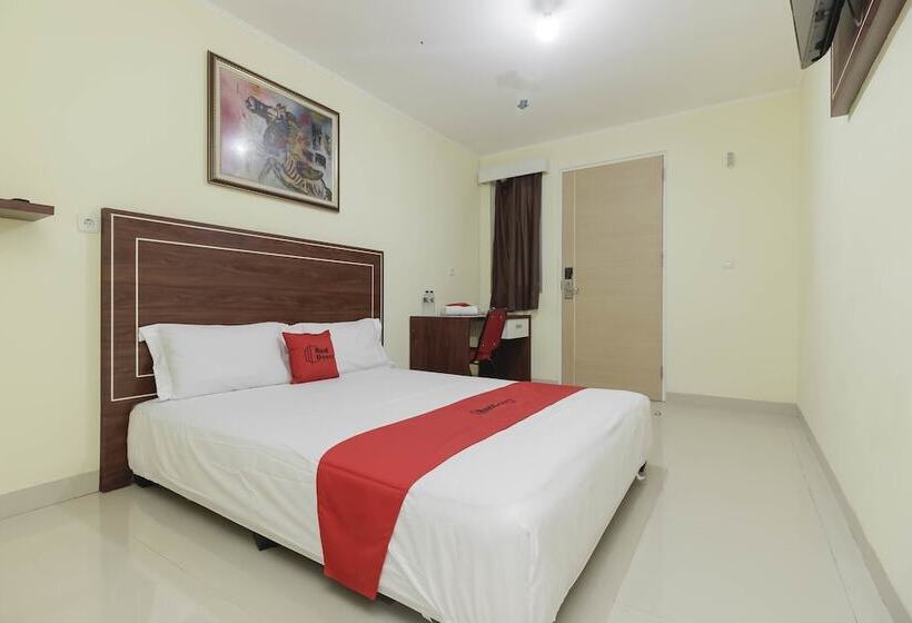 פנסיון Reddoorz Near Rs Bhayangkara Palembang