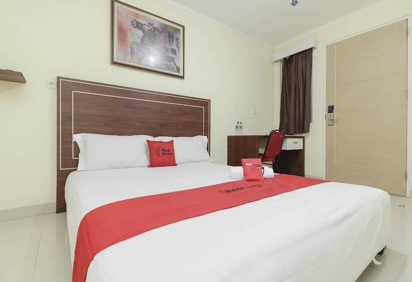 פנסיון Reddoorz Near Rs Bhayangkara Palembang