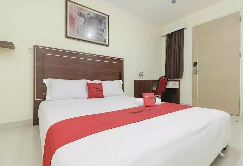 ペンション Reddoorz Near Rs Bhayangkara Palembang