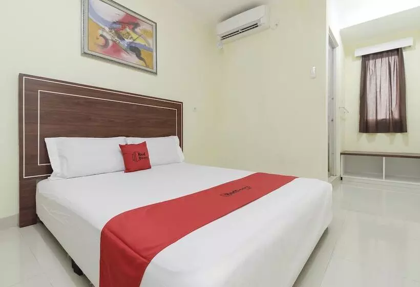 ペンション Reddoorz Near Rs Bhayangkara Palembang