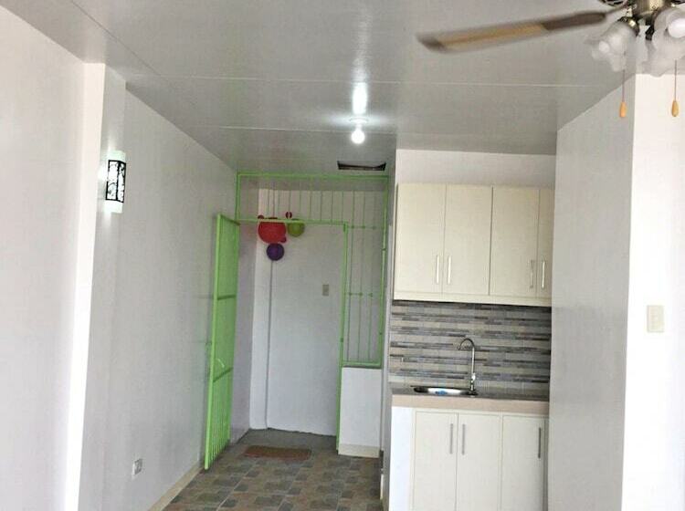 פנסיון Yo' Boss