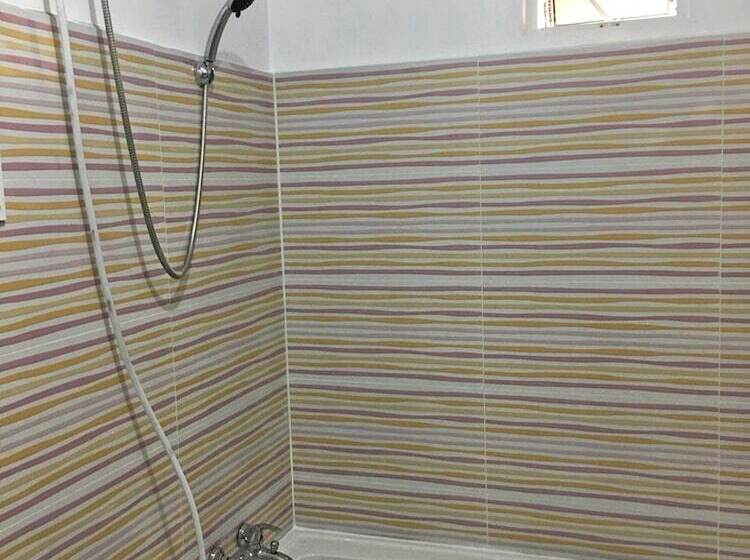 פנסיון Yo' Boss