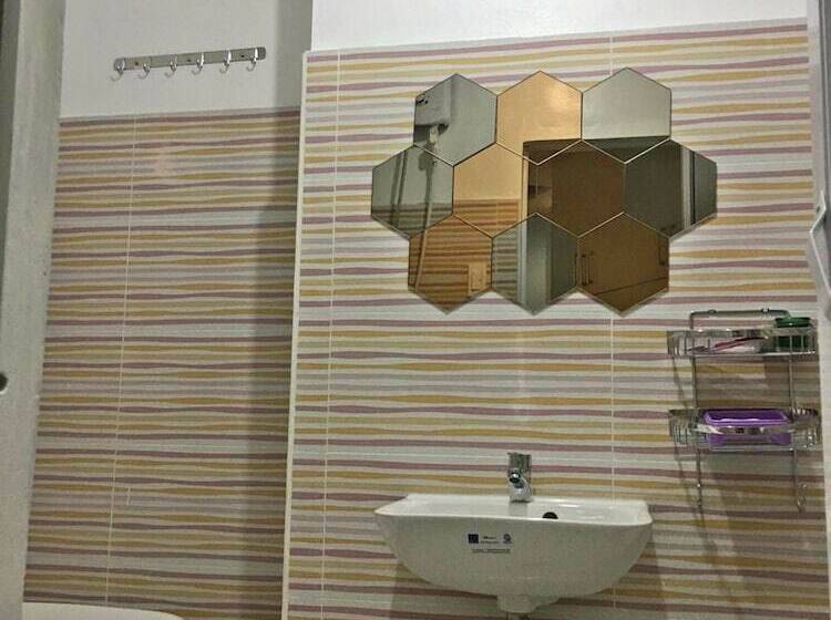 פנסיון Yo' Boss