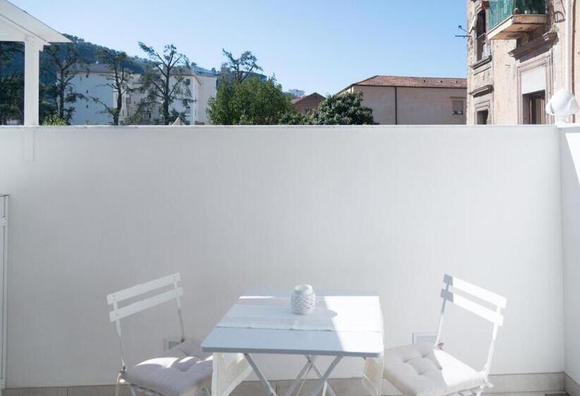 Sorrento Stylish Rooms