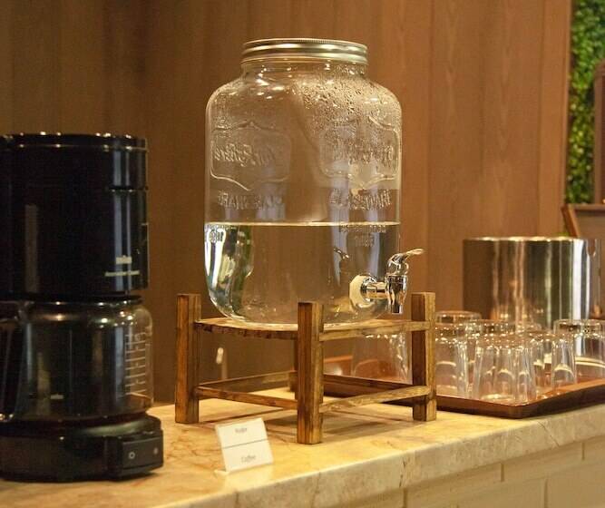 فندق Eagle House Inn