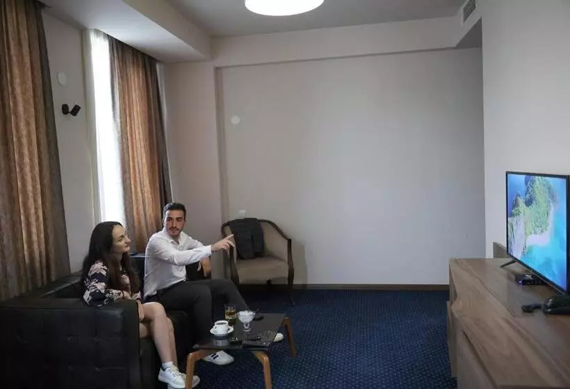 هتل Garden Palace