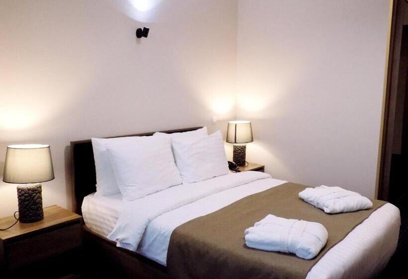 هتل Garden Palace