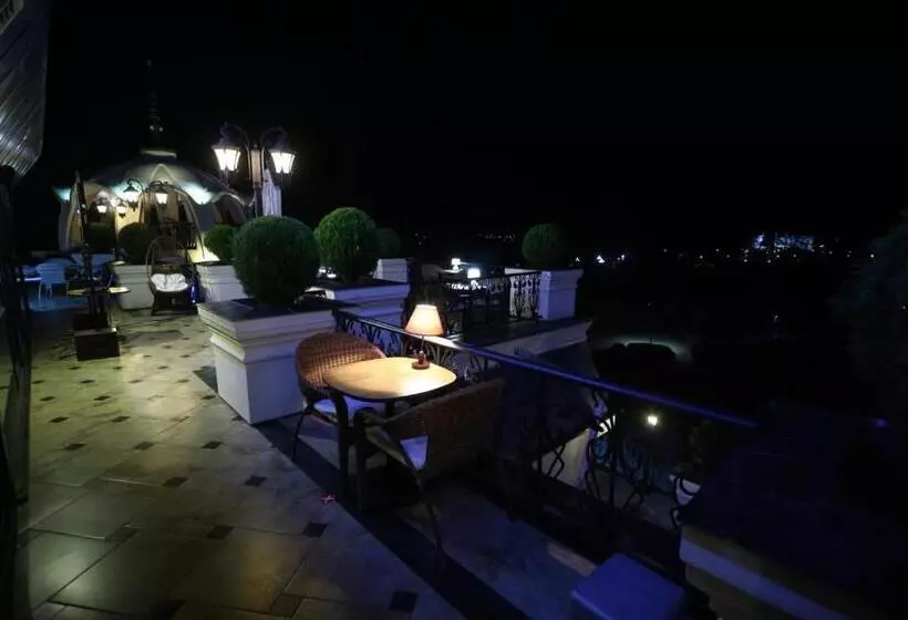 هتل Garden Palace