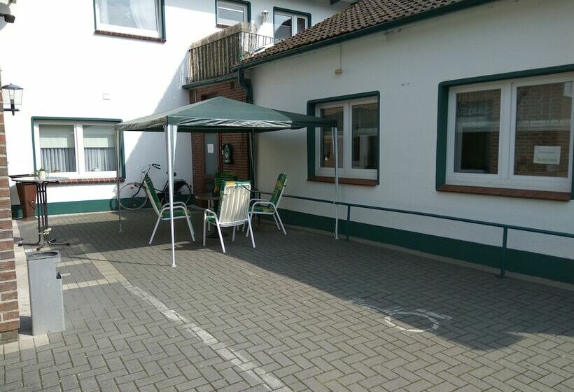 Отель Gasthof Am Markt