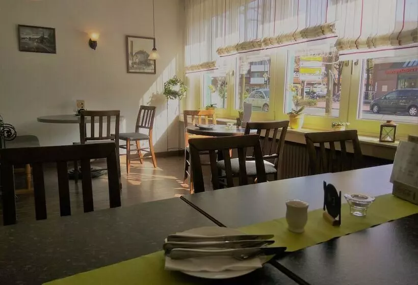 Hotelli Gasthof Am Markt