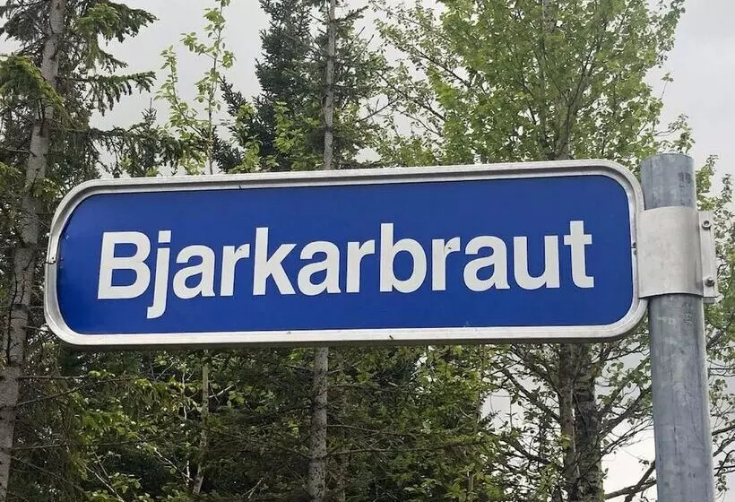 پانسیون Bjork Guesthouse