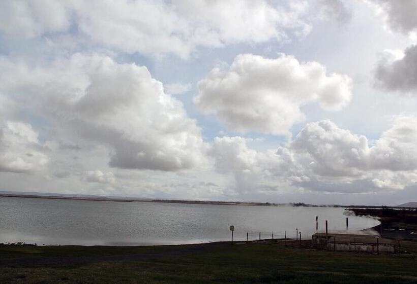 پانسیون Bjork Guesthouse