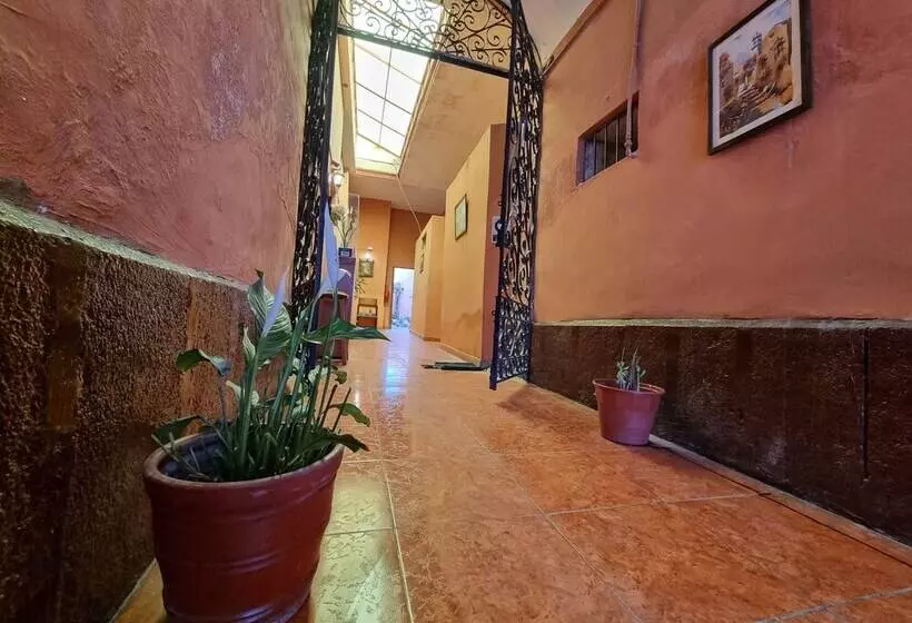 پانسیون Casona De Sillar