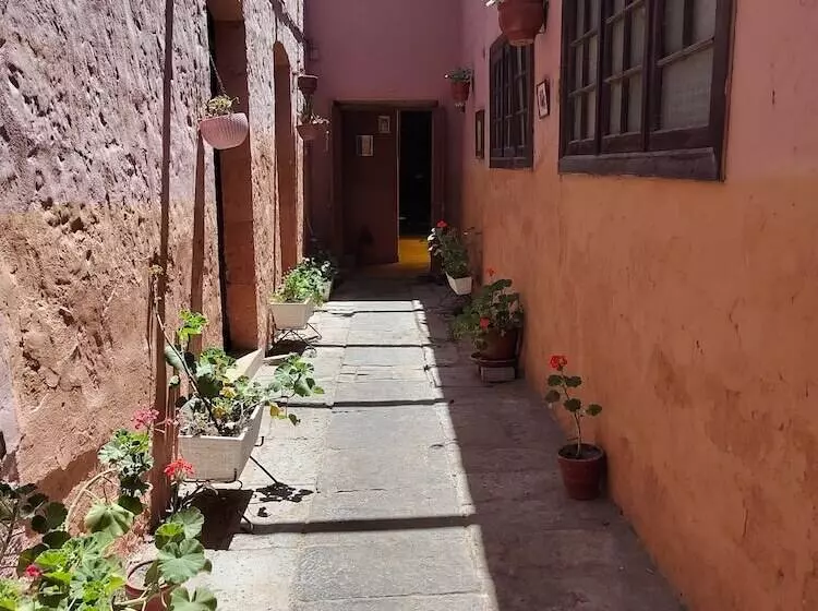 پانسیون Casona De Sillar