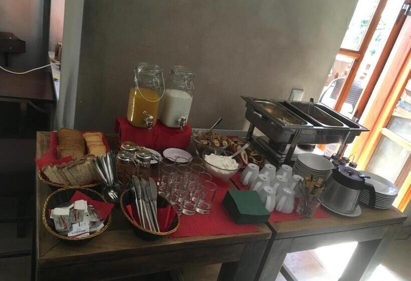 Pension (Hôtel basse catégorie) La Locanda