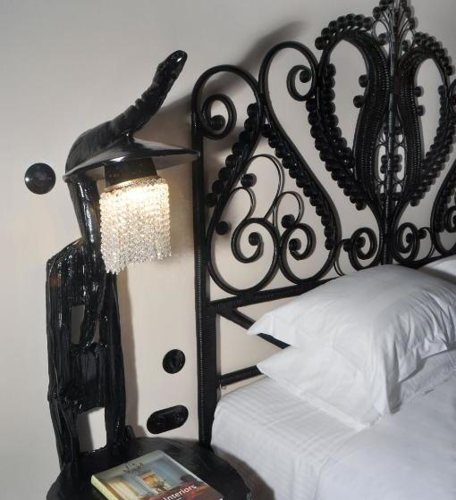 Majatalo Leone Guest House