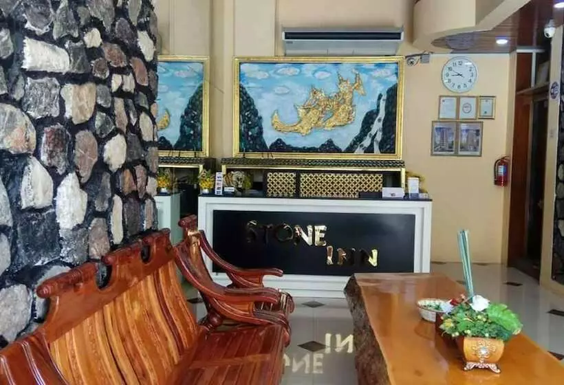 پانسیون Stone Inn