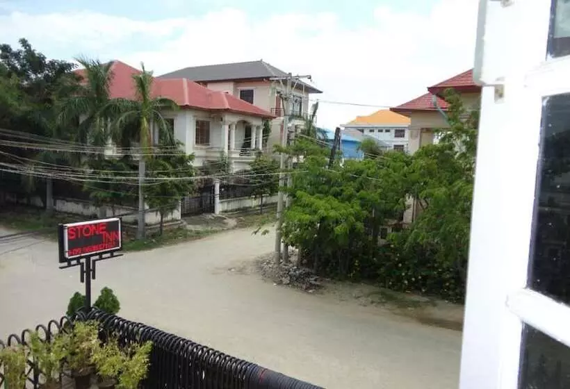 پانسیون Stone Inn