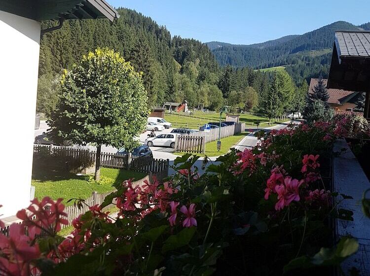 Pension Haus Rohrmoser