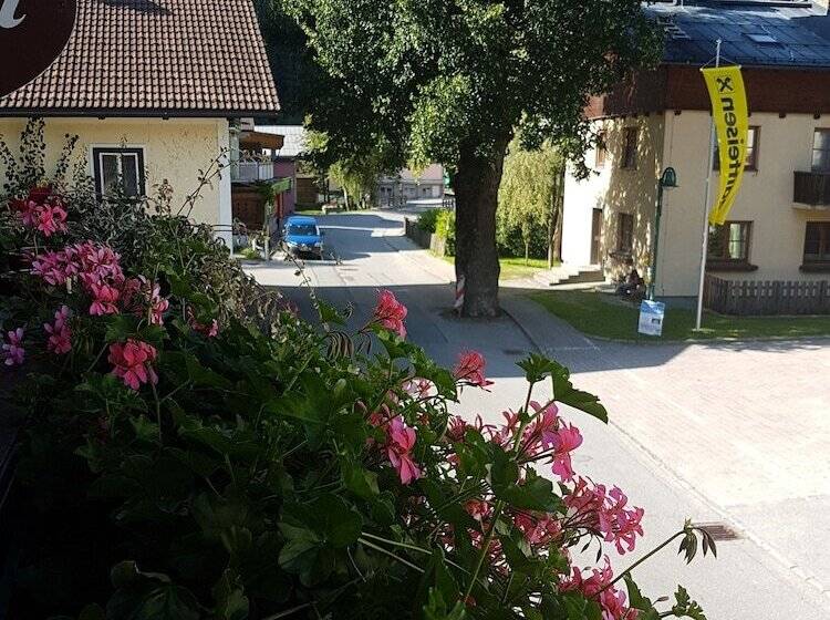 Pension Haus Rohrmoser