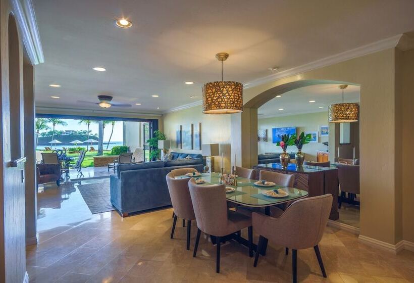 The Palms Playa Flamingo