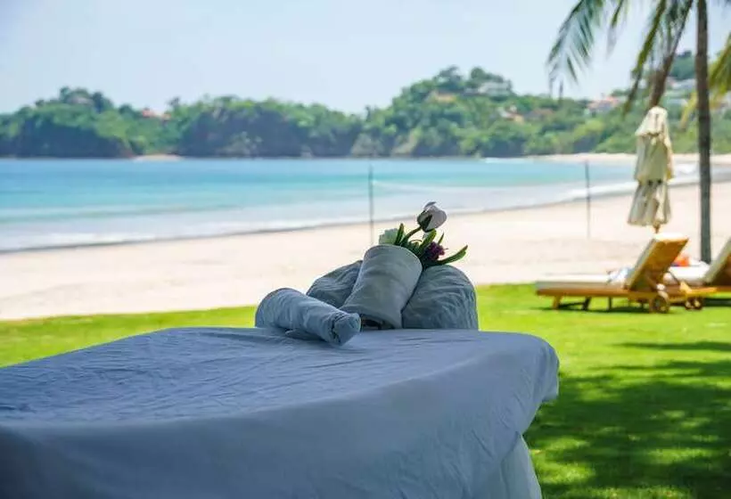 The Palms Playa Flamingo