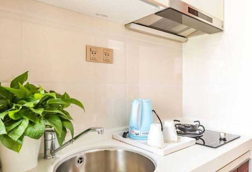 Western Theme Holiday Apartment