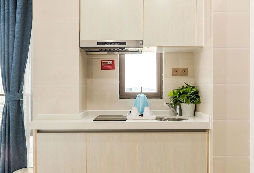 Western Theme Holiday Apartment