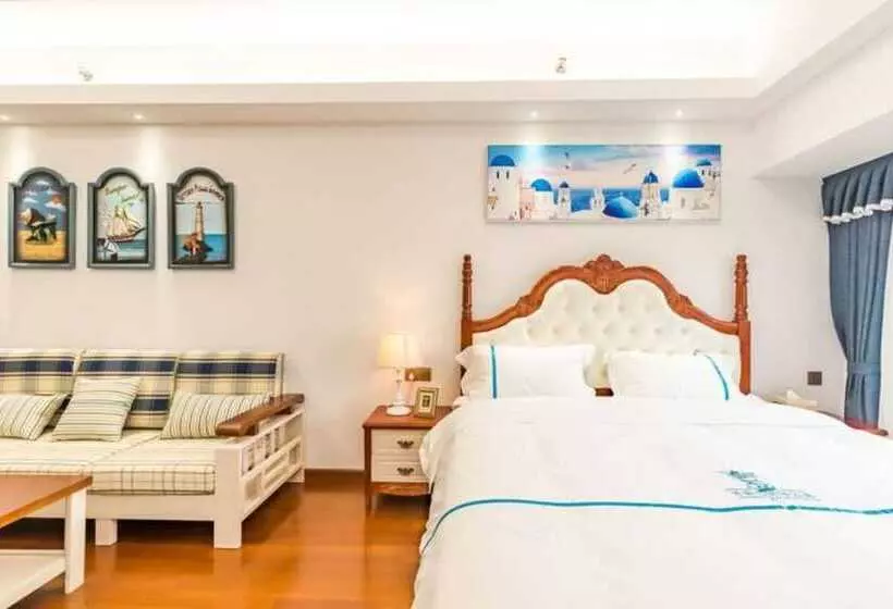Western Theme Holiday Apartment