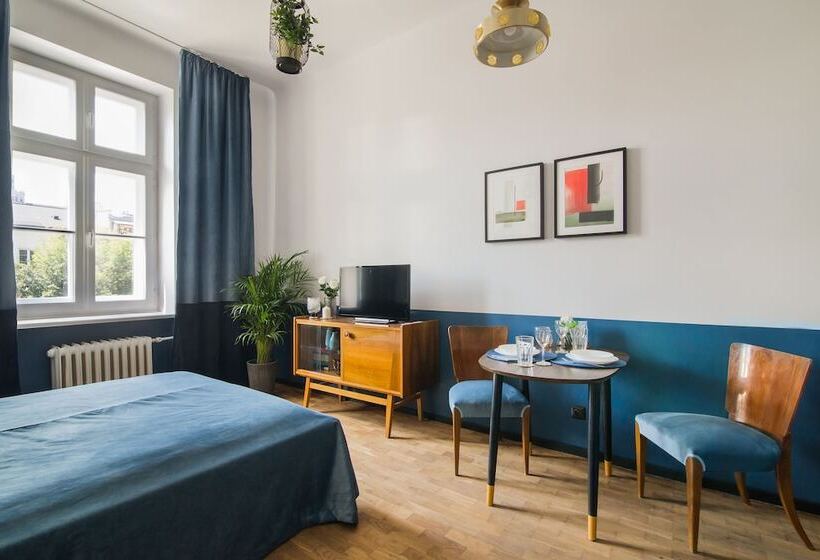 Aparthotel Nowy świat 28