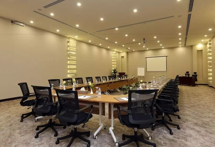 ホテル Al Muhaidb Residence Al Ahsa